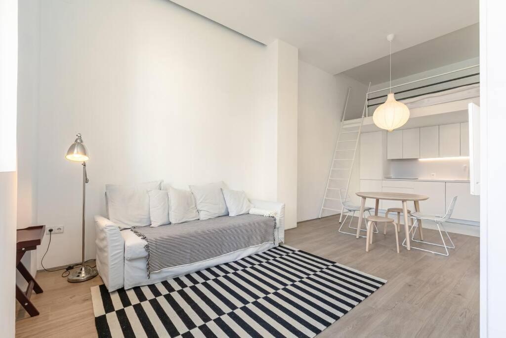 Ferienwohnung Moderno En El Corazon De Triana Sevilla Exterior foto